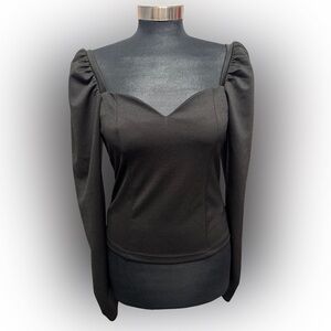 🖤 Izzy Black Puff Sleeve Sweetheart Top – Size L